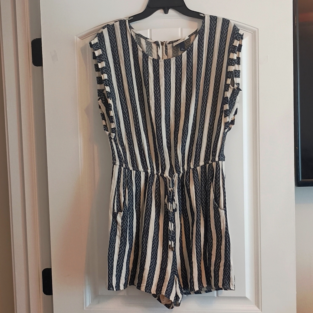 Universal Thread Romper - image 1